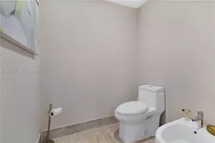 [Address not provided], Hollywood, FL 33019 - Photo 27