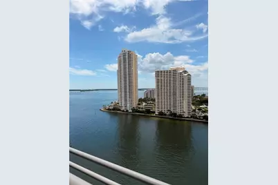 335 S Biscayne Blvd #2003, Miami, FL 33131 - Photo 1