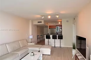 335 S Biscayne Blvd, Miami, FL 33131 - Photo 7