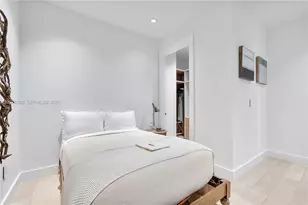 102 24th St, Miami Beach, FL 33139 - Photo 27
