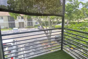 507 Gardens, Pompano Beach, FL 33069 - Photo 3