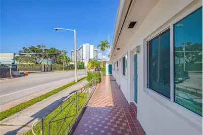 625 75th St, Miami Beach, FL 33141 - Photo 5