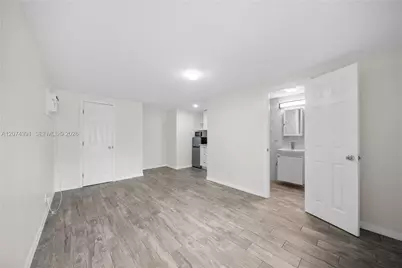 1041 NE 9th Ave #A5, Fort Lauderdale, FL 33304 - Photo 7
