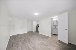 1041 NE 9th Ave, Fort Lauderdale, FL 33304 - Photo 7