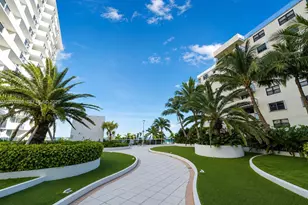 100 Lincoln Rd, Miami Beach, FL 33139 - Photo 13