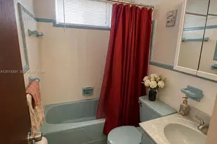 512 SW 10th St, Hallandale Beach, FL 33009 - Photo 27