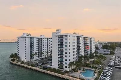 7501 E Treasure Dr #6K, North Bay Village, FL 33141 - Photo 1