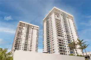 2101 S Ocean Dr, Hollywood, FL 33019 - Photo 1