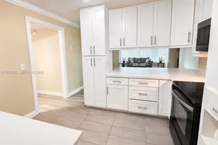 3861 NW 6th St, Lauderhill, FL 33311 - Photo 13