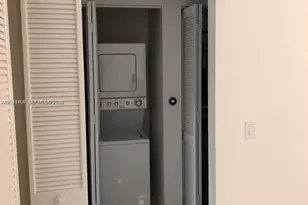7875 NW 107th Ave, Doral, FL 33178 - Photo 3