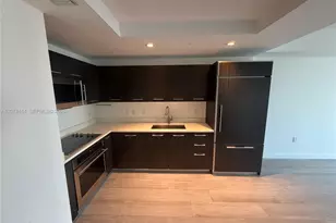 45 SW 9th St, Miami, FL 33130 - Photo 3