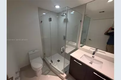 45 SW 9th St #2504, Miami, FL 33130 - Photo 25
