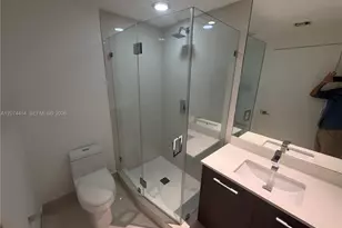 45 SW 9th St, Miami, FL 33130 - Photo 25