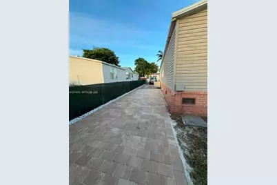 220 NE 12th Ave #29, Homestead, FL 33030 - Photo 19