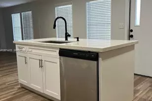 220 NE 12th Ave, Homestead, FL 33030 - Photo 11