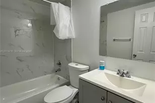 3616 NE 11th Ave, Oakland Park, FL 33334 - Photo 15