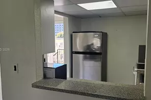 652 NW 3rd St, Miami, FL 33128 - Photo 3