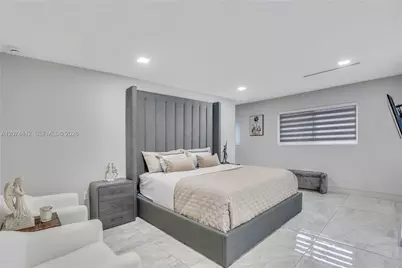 2225 NE 16th Ave, Wilton Manors, FL 33305 - Photo 45