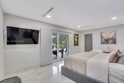 2225 NE 16th Ave, Wilton Manors, FL 33305 - Photo 43