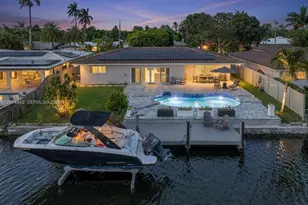 2225 NE 16th Ave, Wilton Manors, FL 33305 - Photo 1