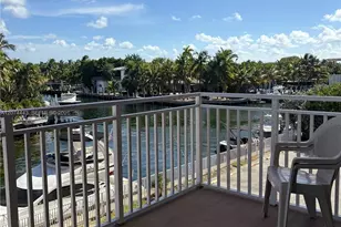2450 NE 135th St, North Miami, FL 33181 - Photo 7