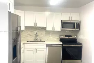 2450 NE 135th St, North Miami, FL 33181 - Photo 11