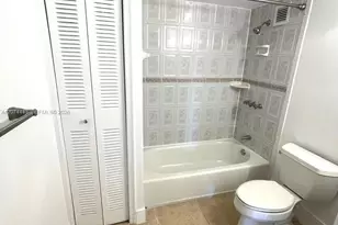 2450 NE 135th St, North Miami, FL 33181 - Photo 25