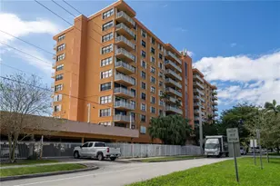 2450 NE 135th St, North Miami, FL 33181 - Photo 29