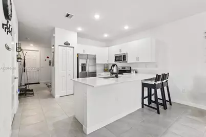 11438 W 34th Ct #11438, Hialeah, FL 33018 - Photo 1