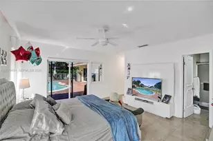2 NE 160th St, Miami, FL 33162 - Photo 35