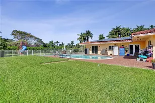 2 NE 160th St, Miami, FL 33162 - Photo 41