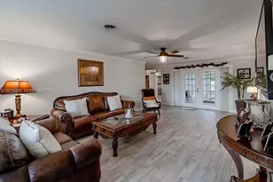 5561 SW 13th St, Plantation, FL 33317 - Photo 33