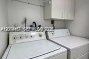 835 NW 81st Way, Plantation, FL 33324 - Photo 13