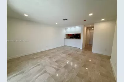 3700 NW 116th Ter #3700, Coral Springs, FL 33065 - Photo 5