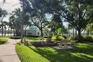 1108 NW 180th Ave, Pembroke Pines, FL 33029 - Photo 51