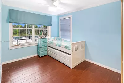 1108 NW 180th Ave, Pembroke Pines, FL 33029 - Photo 27