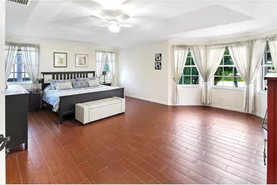 1108 NW 180th Ave, Pembroke Pines, FL 33029 - Photo 21