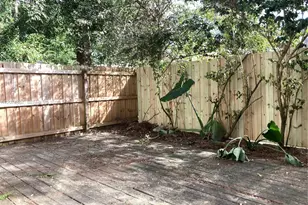 2871 SW 38th Pl, Gainesville, FL 32608 - Photo 17