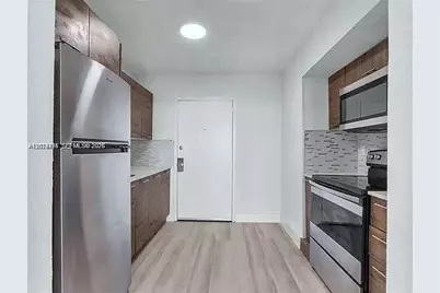 2000 NE 135th St #609, North Miami, FL 33181 - Photo 13