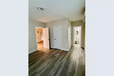 7400 Harding Ave #20, Miami Beach, FL 33141 - Photo 7