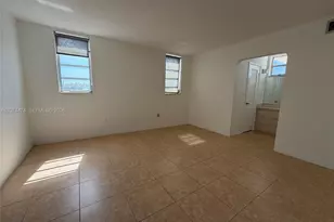 2910 Point E Dr, Aventura, FL 33160 - Photo 7