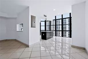6423 Collins Ave, Miami Beach, FL 33141 - Photo 23