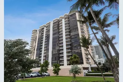 6423 Collins Ave #1702, Miami Beach, FL 33141 - Photo 79