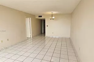 1300 NE Miami Gardens Dr, Miami, FL 33179 - Photo 11