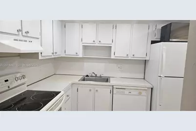 1300 NE Miami Gardens Dr #609E, Miami, FL 33179 - Photo 9