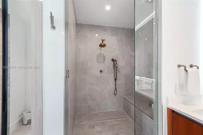 515 Valencia Ave #601, Coral Gables, FL 33134 - Photo 37