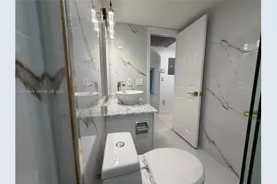 423 NE 210th Cir Ter #104-25, Miami, FL 33179 - Photo 9