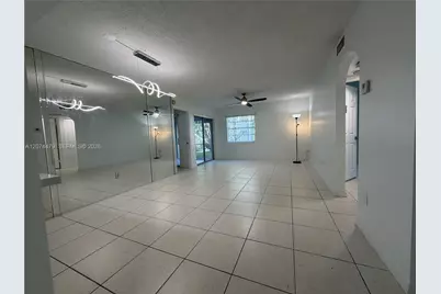 423 NE 210th Cir Ter #104-25, Miami, FL 33179 - Photo 7