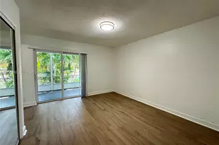 110 NE 19th Ave, Deerfield Beach, FL 33441 - Photo 9
