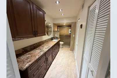6101 N Falls Cir Dr #405, Lauderhill, FL 33319 - Photo 7